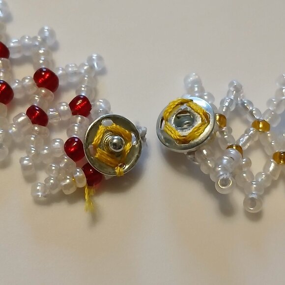 Women's Handmade Multicolor White Seed Bead Geometric Pattern Elegant Necklace - Picture 3 of 5